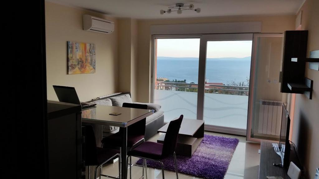 Apartments Sandra With Free Private Parking Fiume Esterno foto