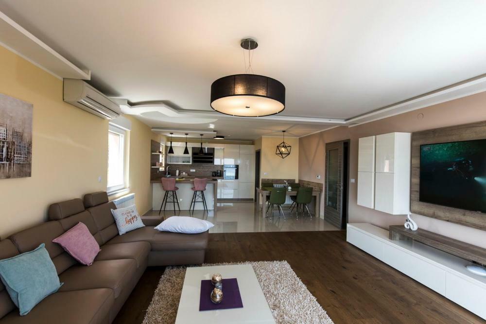 Apartments Sandra With Free Private Parking Fiume Esterno foto